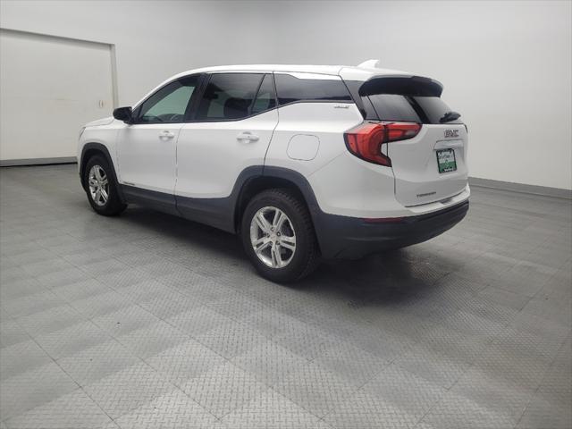 Photo of 2018 Summit White GMC Terrain