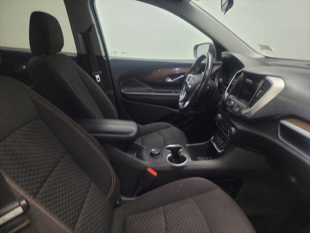 Photo of 2018 Summit White GMC Terrain