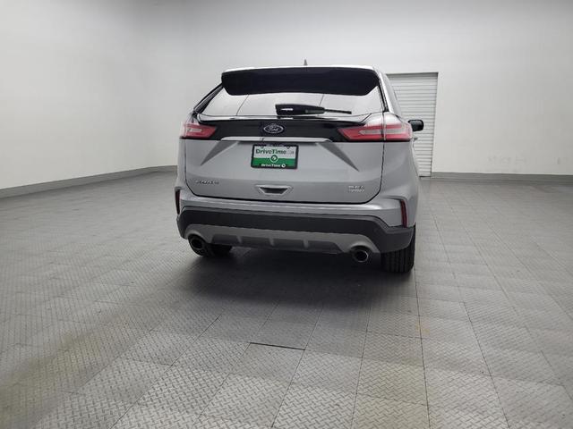 Photo of 2020 Iconic Silver Metallic Ford Edge