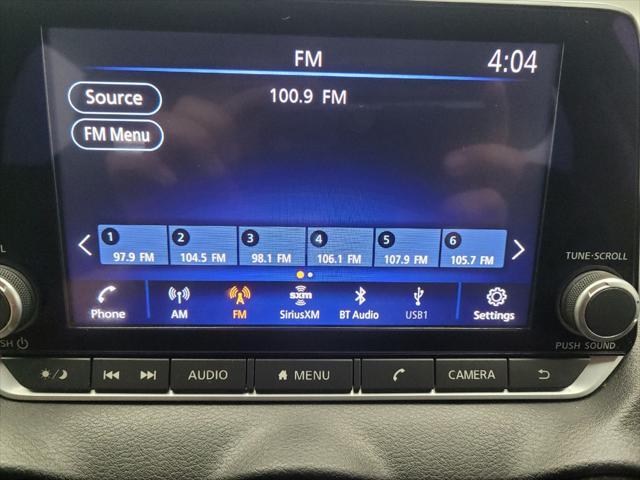 Photo of 2021 Super Black Nissan Sentra