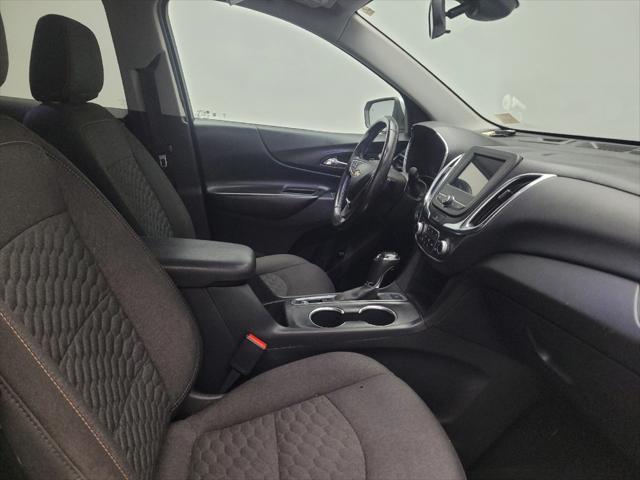 Photo of 2019 Silver Ice Metallic Chevrolet Equinox