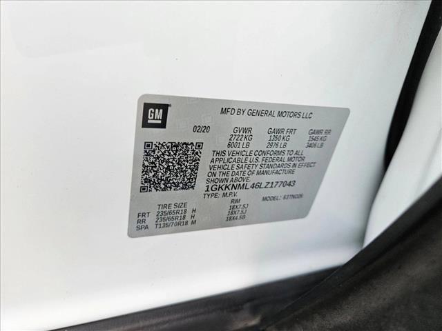 Photo of 2020 Summit White GMC Acadia