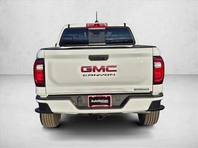Photo of 2026 Summit White GMC Canyon