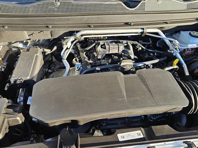 Photo of 2026 Summit White GMC Canyon