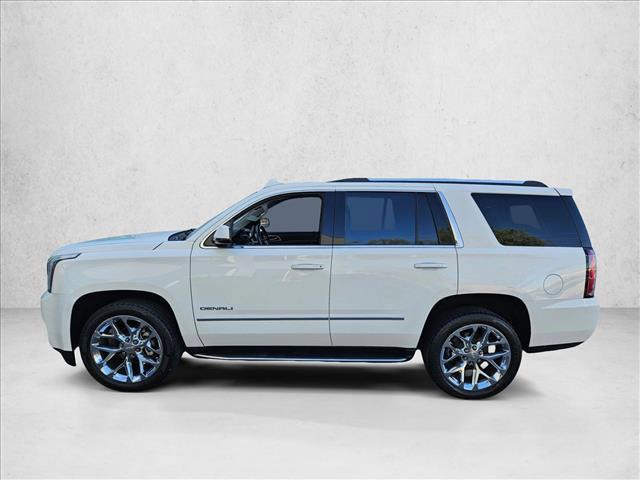 Photo of 2018 Summit White GMC Yukon