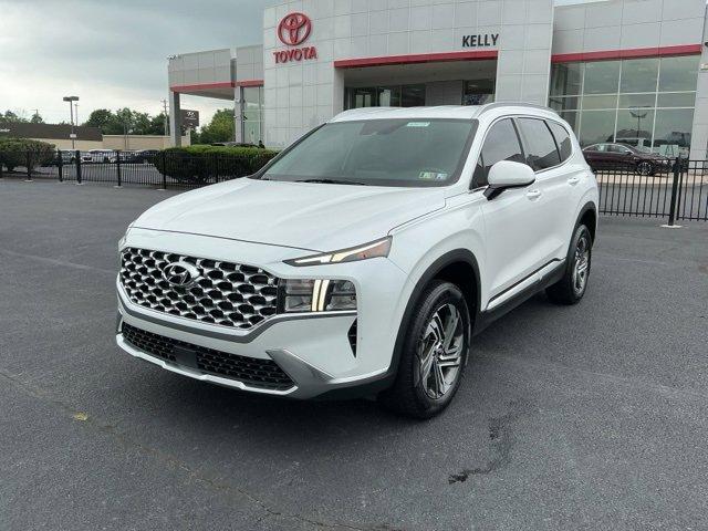 Photo of 2022 White Hyundai SANTA FE