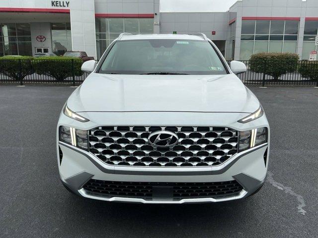 Photo of 2022 White Hyundai SANTA FE