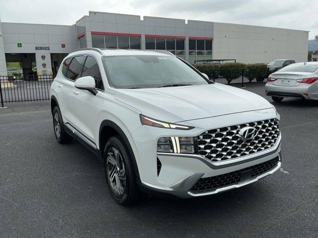 Photo of 2022 White Hyundai SANTA FE