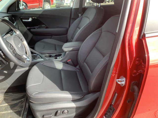 Photo of 2022 Runway Red Kia Niro
