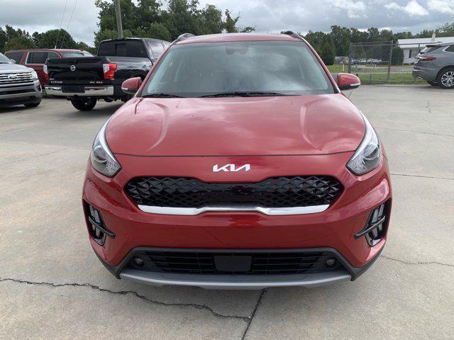 Photo of 2022 Runway Red Kia Niro