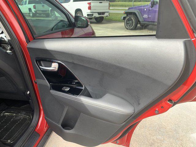 Photo of 2022 Runway Red Kia Niro