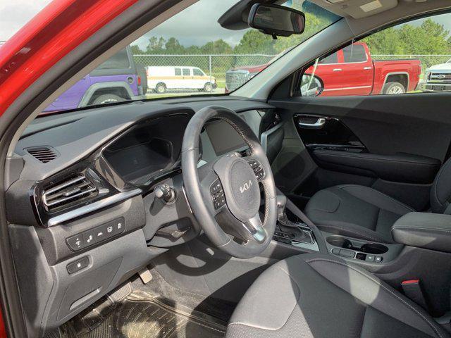 Photo of 2022 Runway Red Kia Niro