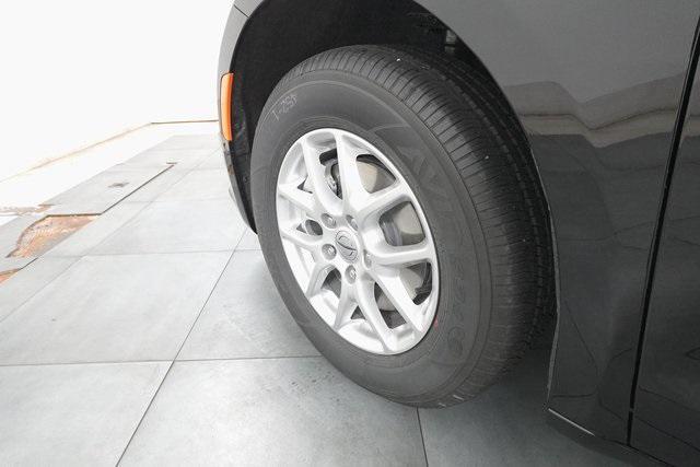 Photo of 2025 Diamond Black Crystal Pearlcoat Chrysler Pacifica