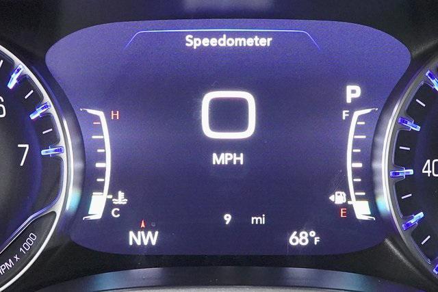 Photo of 2025 Diamond Black Crystal Pearlcoat Chrysler Pacifica