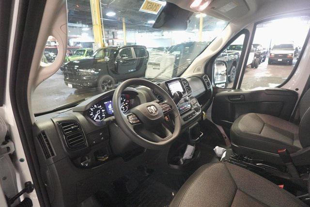 Photo of 2025 Bright White Clearcoat RAM ProMaster 1500