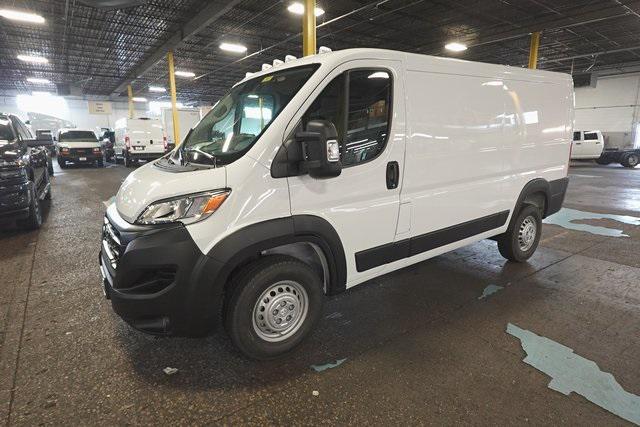 Photo of 2025 Bright White Clearcoat RAM ProMaster 1500