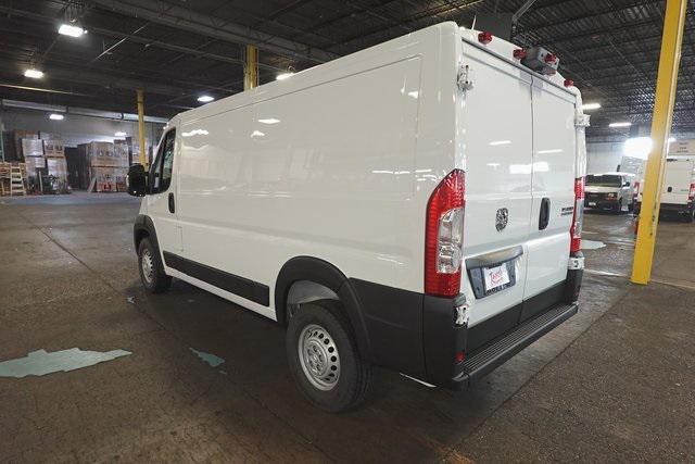 Photo of 2025 Bright White Clearcoat RAM ProMaster 1500