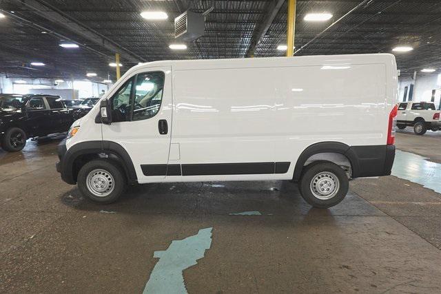 Photo of 2025 Bright White Clearcoat RAM ProMaster 1500