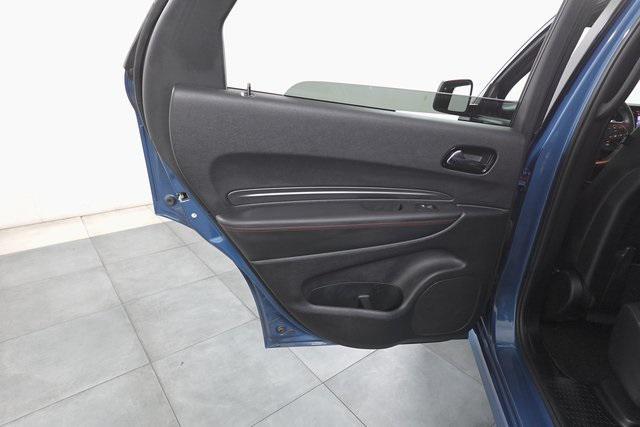 Photo of 2024 Frostbite Pearlcoat Dodge Durango