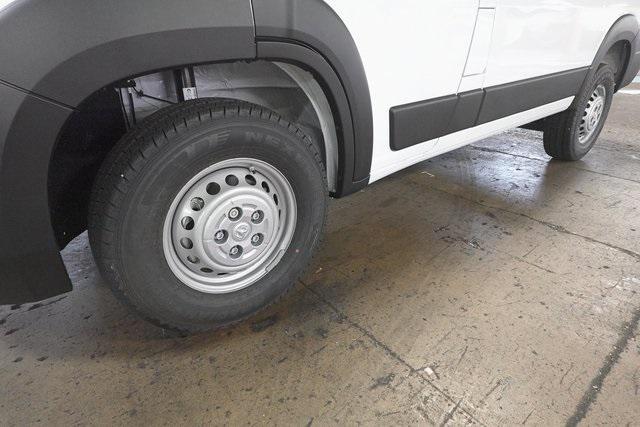 Photo of 2025 Bright White Clearcoat RAM ProMaster 1500