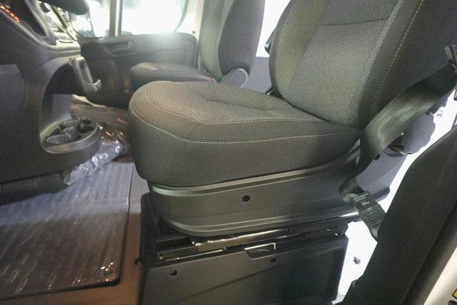 Photo of 2025 Bright White Clearcoat RAM ProMaster 1500