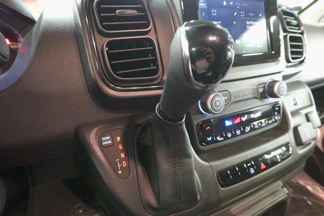 Photo of 2025 Bright White Clearcoat RAM ProMaster 1500