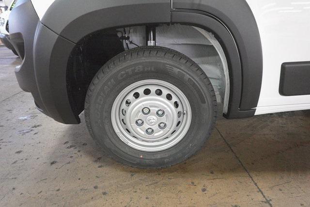 Photo of 2025 Bright White Clearcoat RAM ProMaster 1500