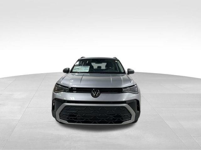 Photo of 2025 Pyrite Silver Metallic Volkswagen Taos