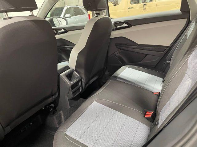 Photo of 2025 Pyrite Silver Metallic Volkswagen Taos