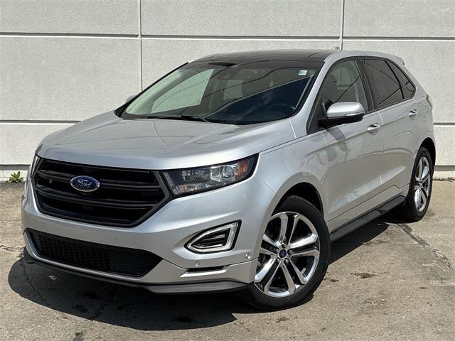 2016 Ford Edge
