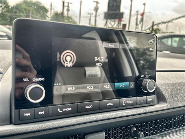 Photo of 2025 Platinum White Pearl Honda CR-V