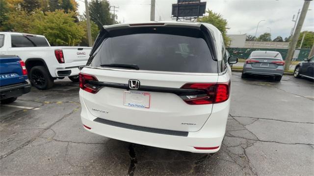 Photo of 2023 Platinum White Pearl Honda Odyssey