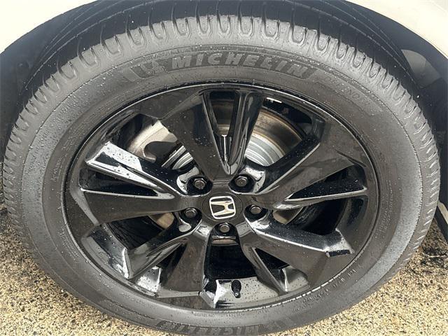 Photo of 2023 Platinum White Pearl Honda Odyssey