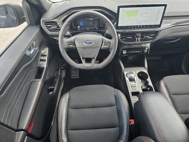 Photo of 2023 Black Ford Escape