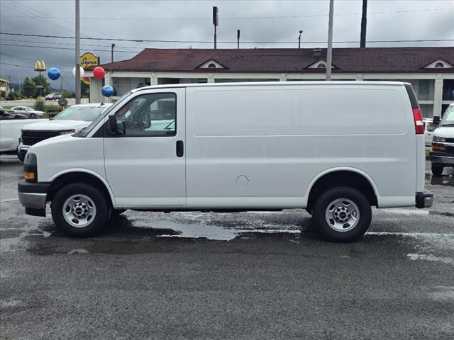 Photo of 2023 Summit White GMC Savana 2500