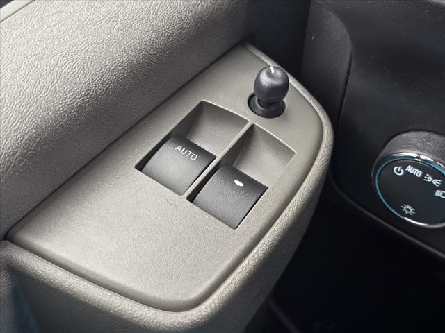 Photo of 2023 Summit White GMC Savana 2500