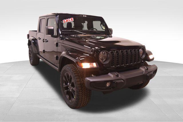 Photo of 2025 Black Clearcoat Jeep Gladiator