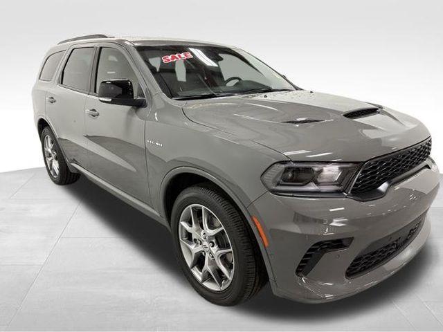 Photo of 2026 Destroyer Gray Clearcoat Dodge Durango