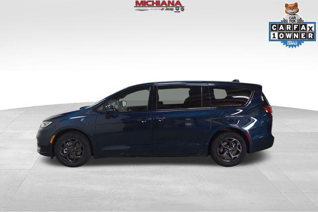 2022 Chrysler Pacifica Hybrid