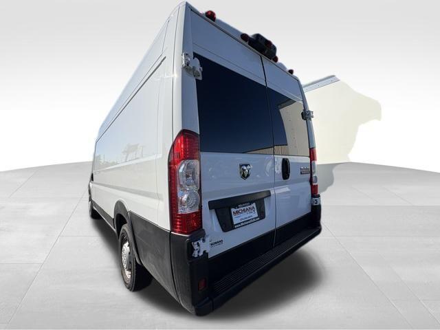 Photo of 2022 Bright White Clearcoat RAM ProMaster 3500