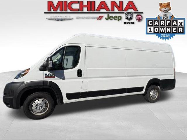 Photo of 2022 Bright White Clearcoat RAM ProMaster 3500