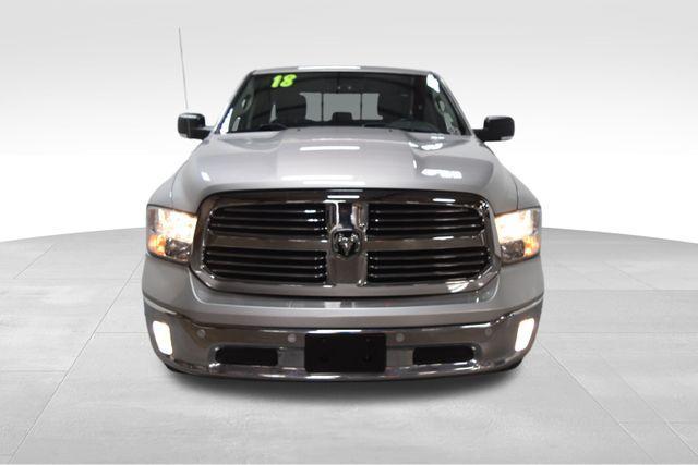Photo of 2018 Bright Silver Clearcoat Metallic RAM 1500