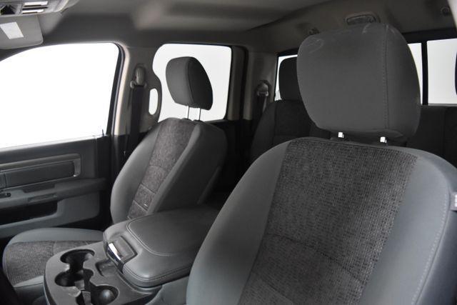 Photo of 2018 Bright Silver Clearcoat Metallic RAM 1500