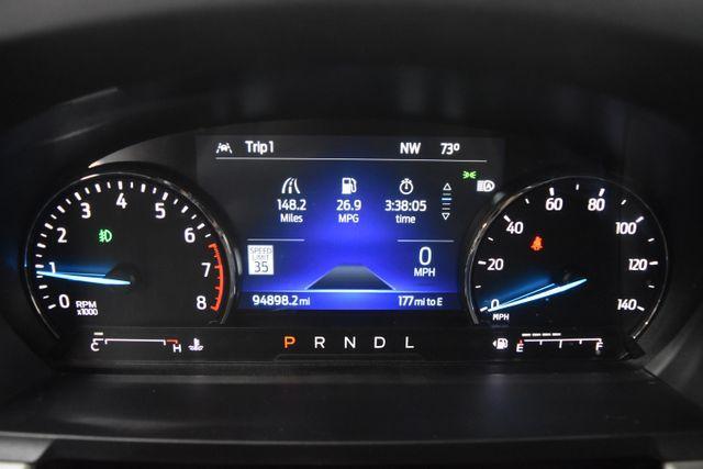 Photo of 2022 Star White Ford Explorer