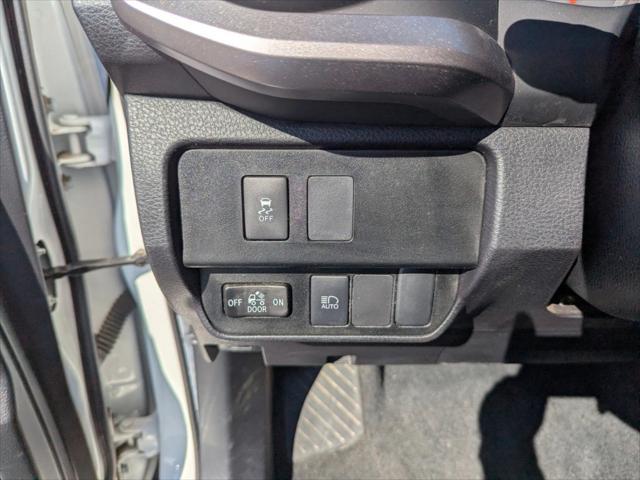Photo of 2023 Ice Cap Toyota Tacoma