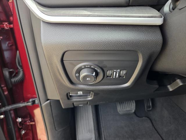 Photo of 2024 Velvet Red Pearlcoat Jeep Grand Cherokee