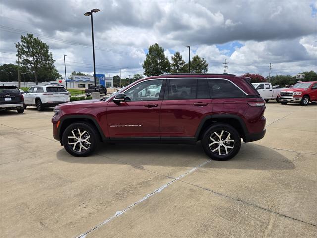 Photo of 2024 Velvet Red Pearlcoat Jeep Grand Cherokee