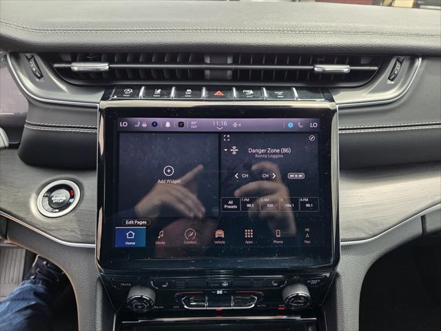 Photo of 2024 Velvet Red Pearlcoat Jeep Grand Cherokee