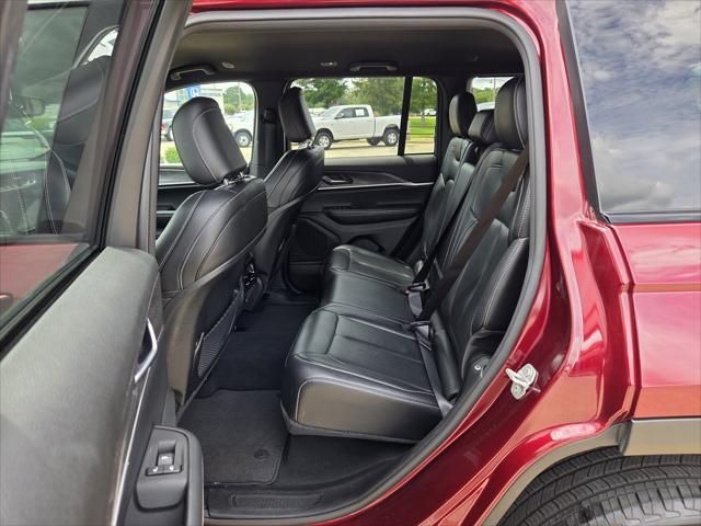 Photo of 2024 Velvet Red Pearlcoat Jeep Grand Cherokee