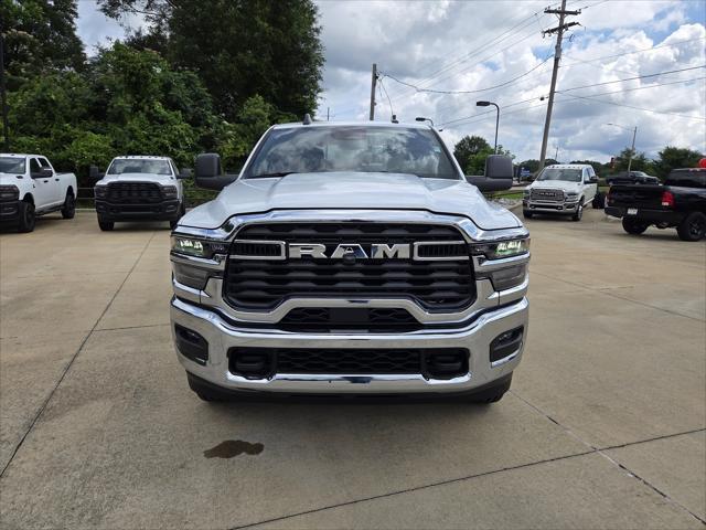 Photo of 2025 Bright White RAM 3500
